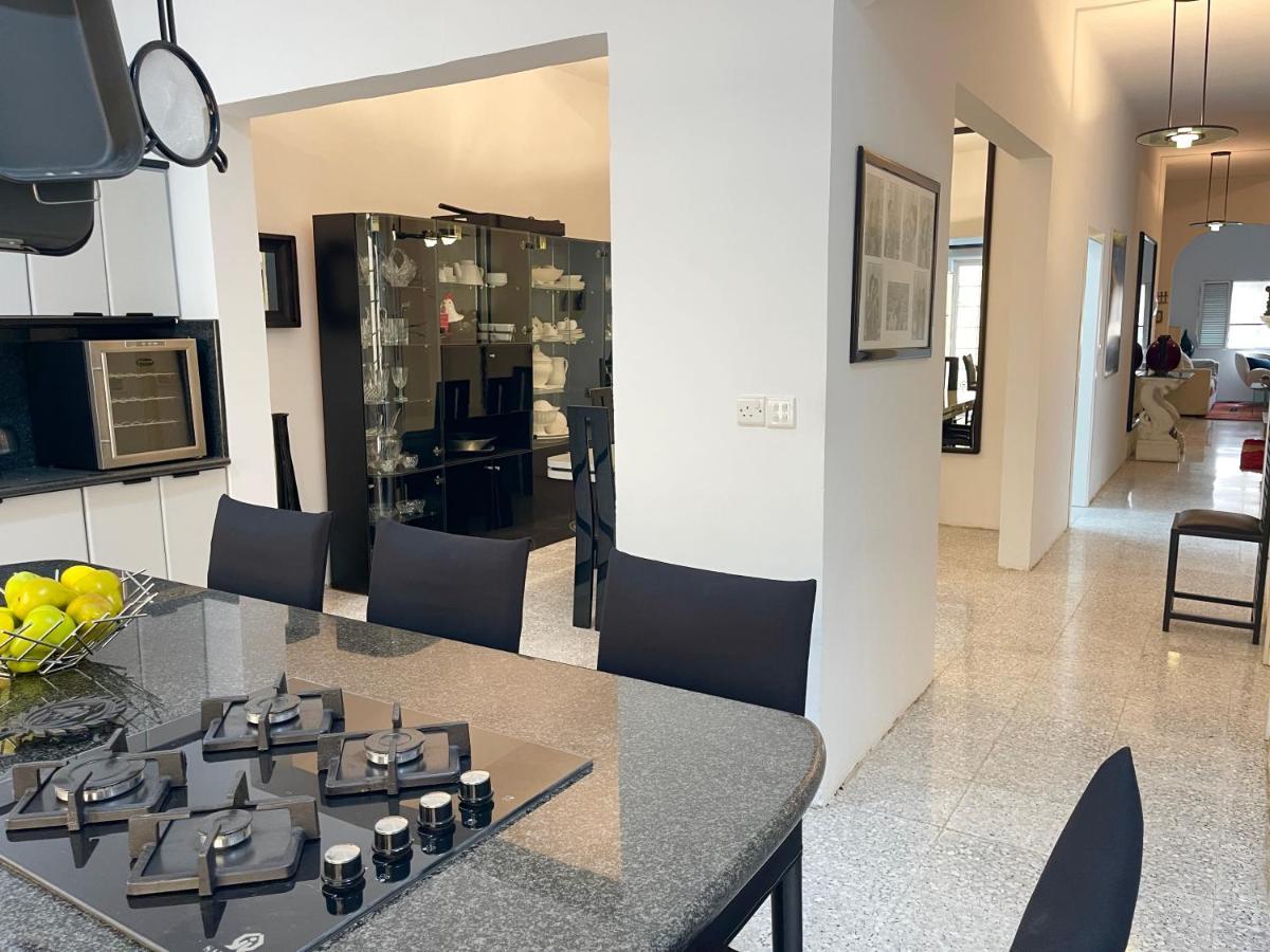 Ta Phyllis - Apartments & Villas With Sunset & Sea Views Għajnsielem Exterior foto